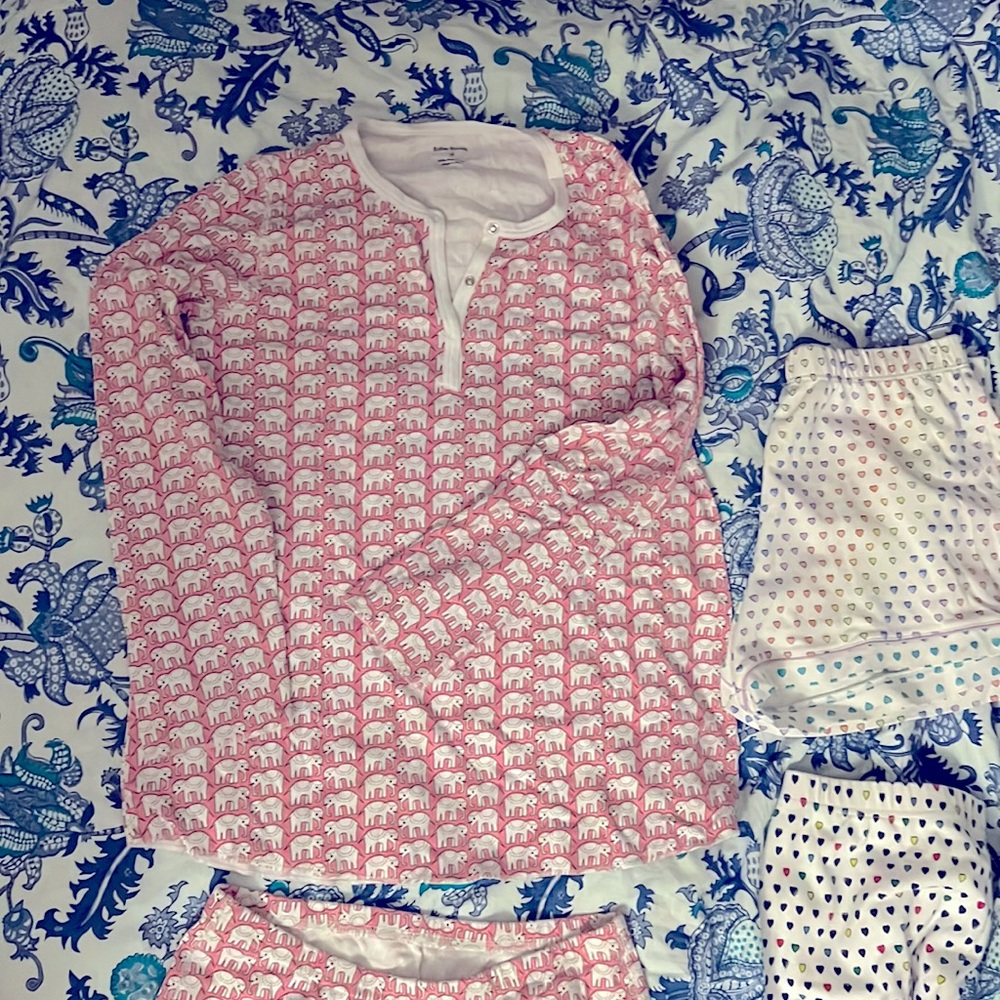 Roller rabbit pajamas size small pink hathi print - original- full set long
